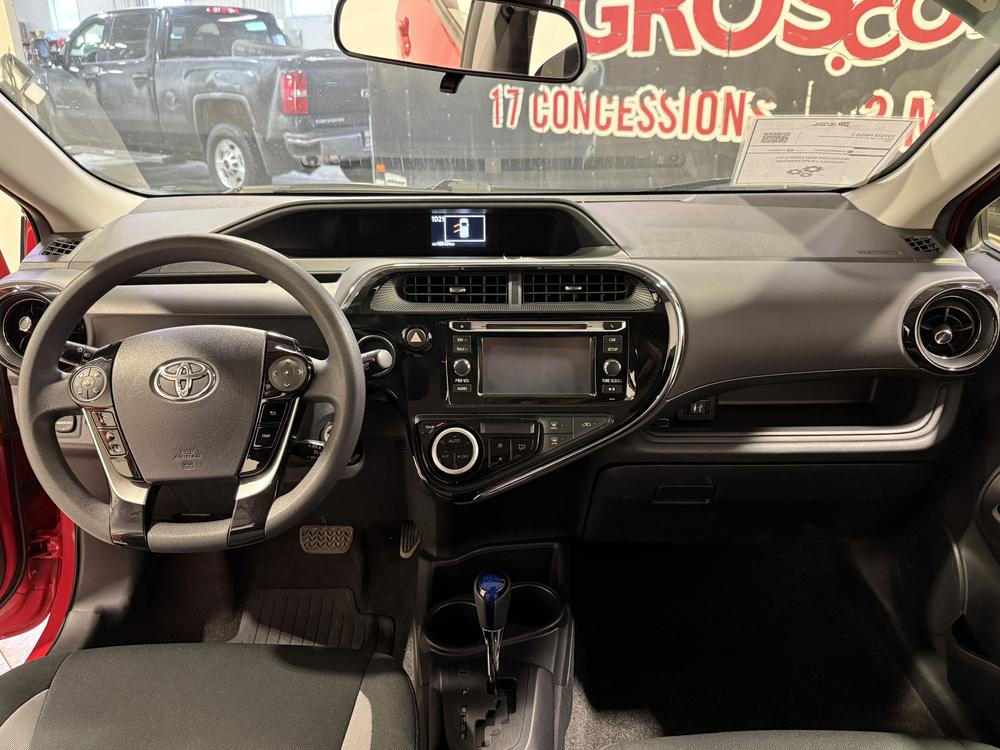 Toyota Prius c C 2018 d&rsquo;occasion à vendre - 29