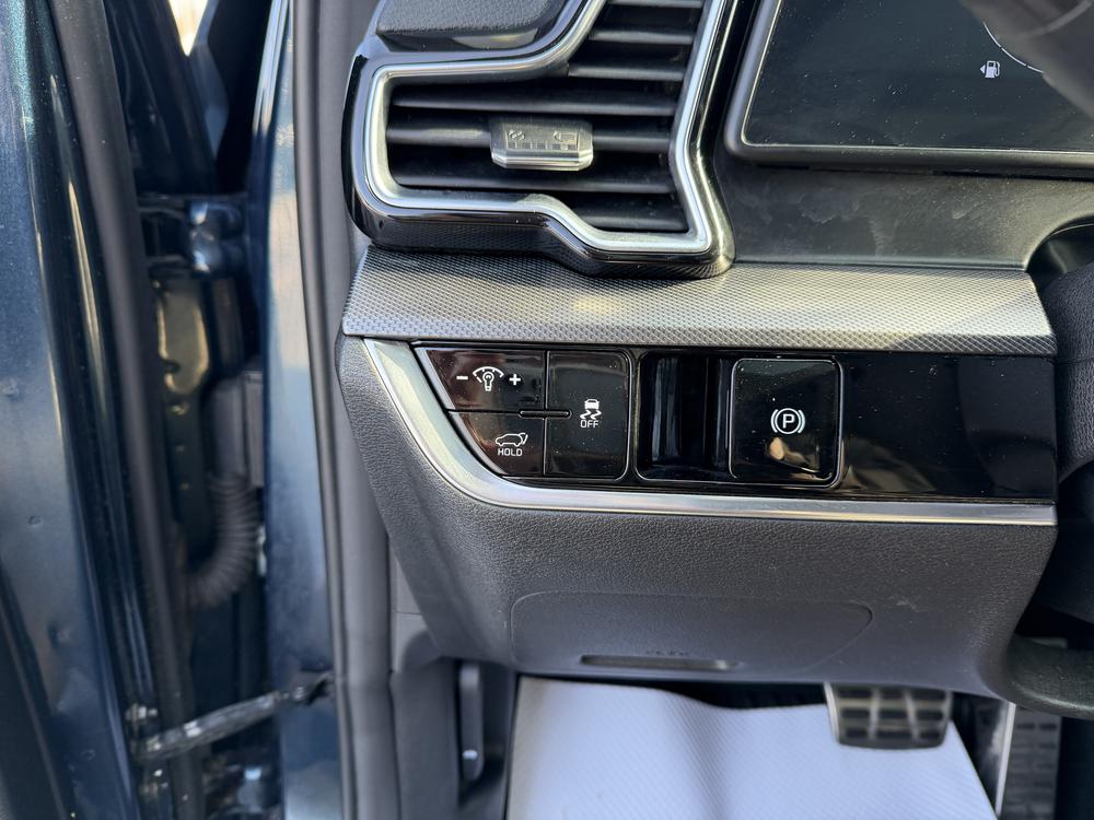 Kia Sportage EX PREMIUM 2023 d&rsquo;occasion à vendre - 17