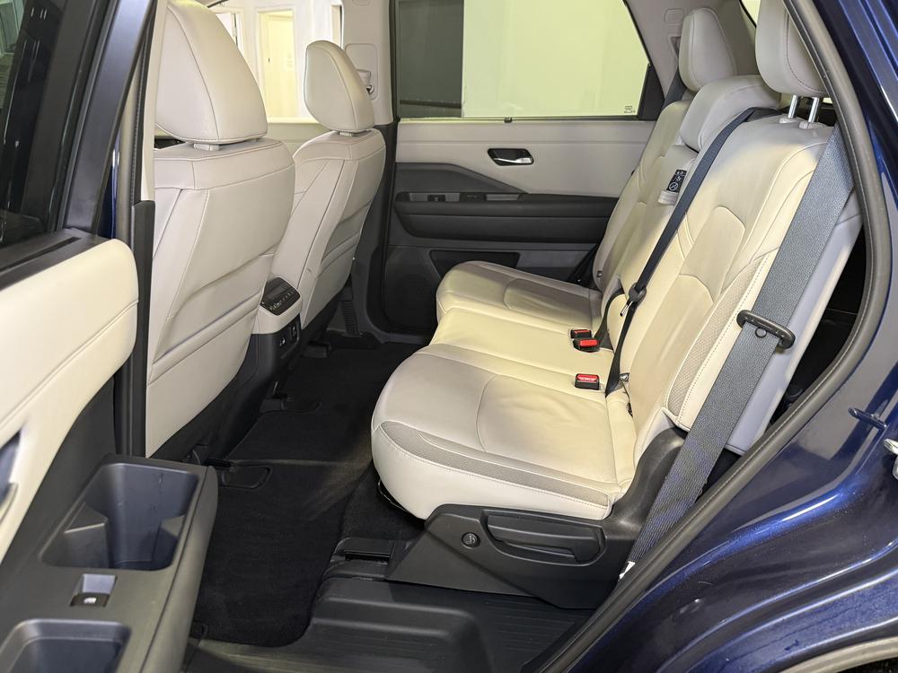 Nissan Pathfinder SL 2022 d&rsquo;occasion à vendre - 34