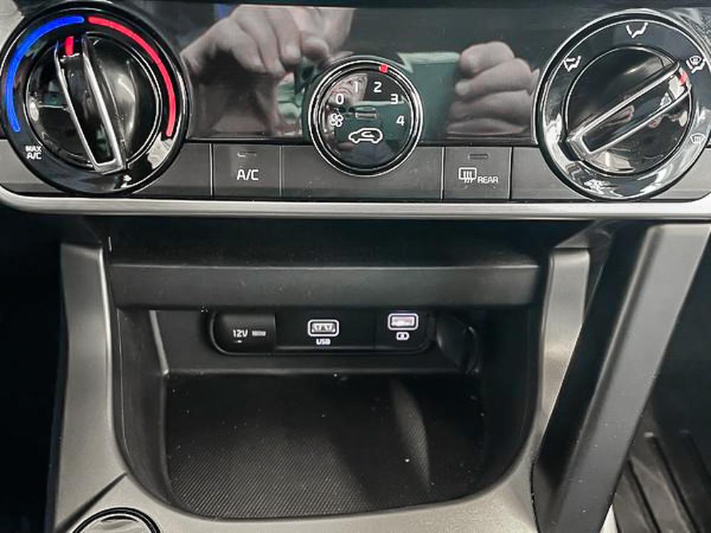 Kia Seltos LX 2023 d&rsquo;occasion à vendre - 22