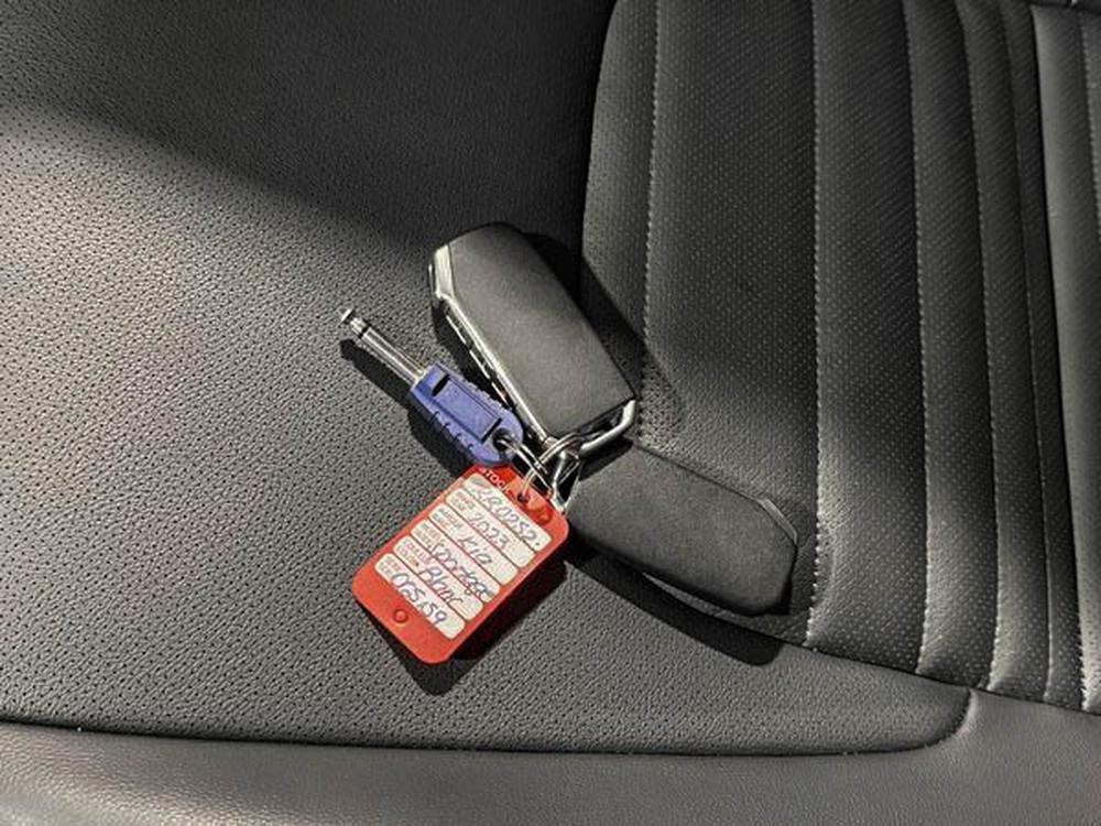 Kia Sportage hybride SX 2023 d&rsquo;occasion à vendre - 38