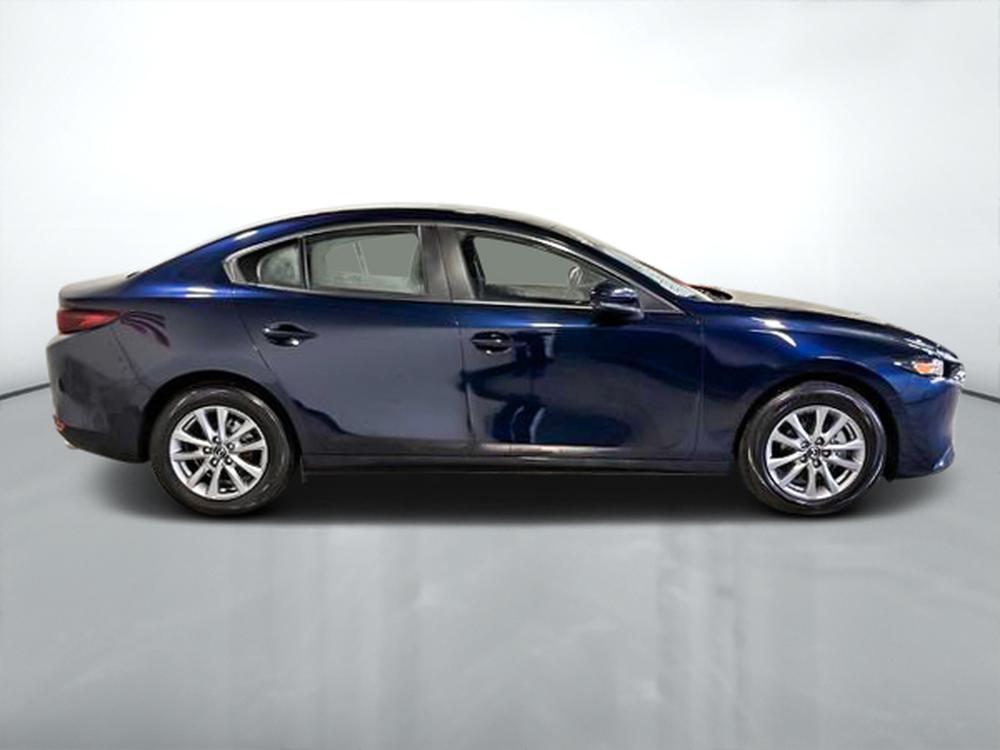 Mazda Mazda3 GX 2025 d&rsquo;occasion à vendre - 2