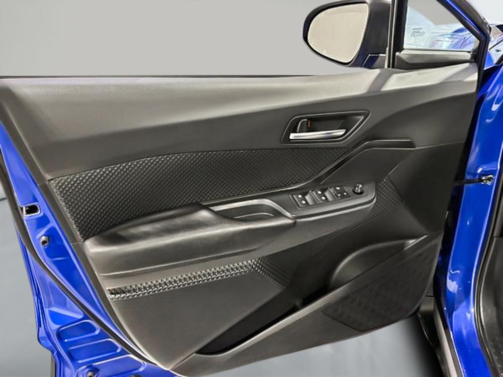 Toyota C-HR LE 2019 d&rsquo;occasion à vendre - 14