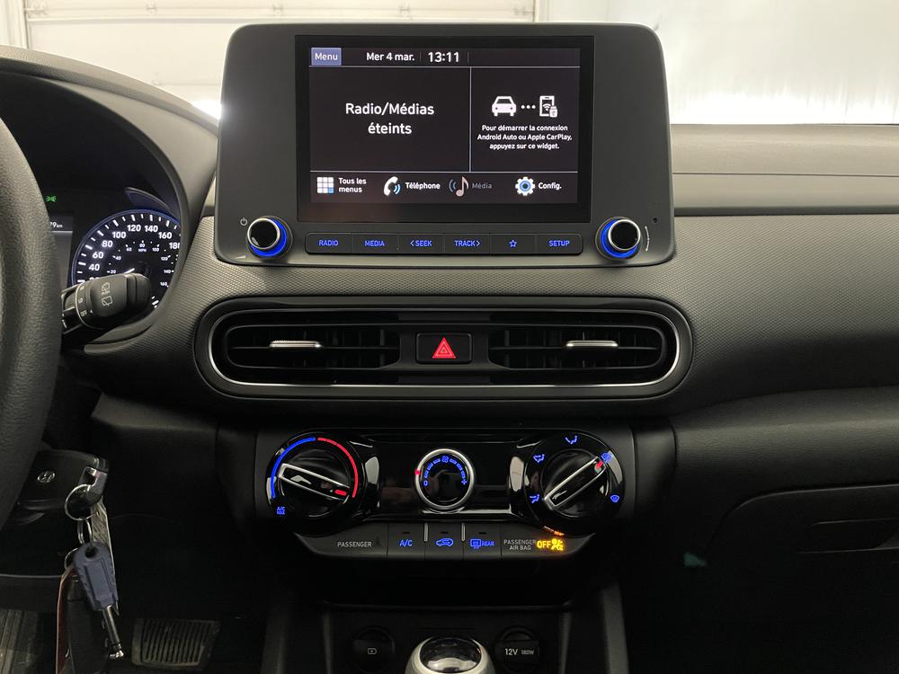 Hyundai Kona Essential 2023 d&rsquo;occasion à vendre - 19