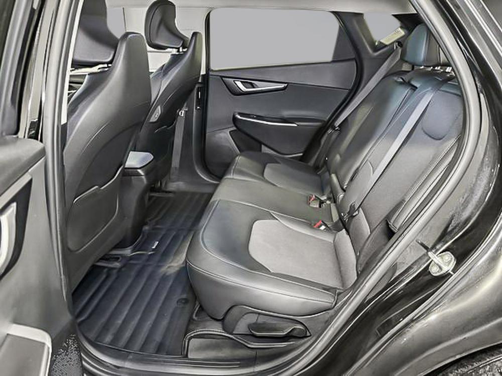 Kia EV6 Land 2023 d&rsquo;occasion à vendre - 32