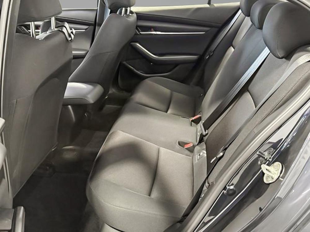 Mazda Mazda3 GX 2025 d&rsquo;occasion à vendre - 31