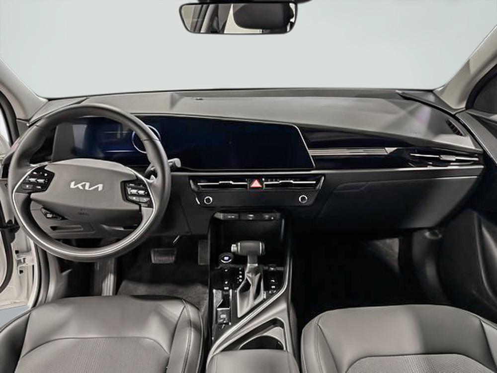 Kia Niro ex premium 2025 d&rsquo;occasion à vendre - 32