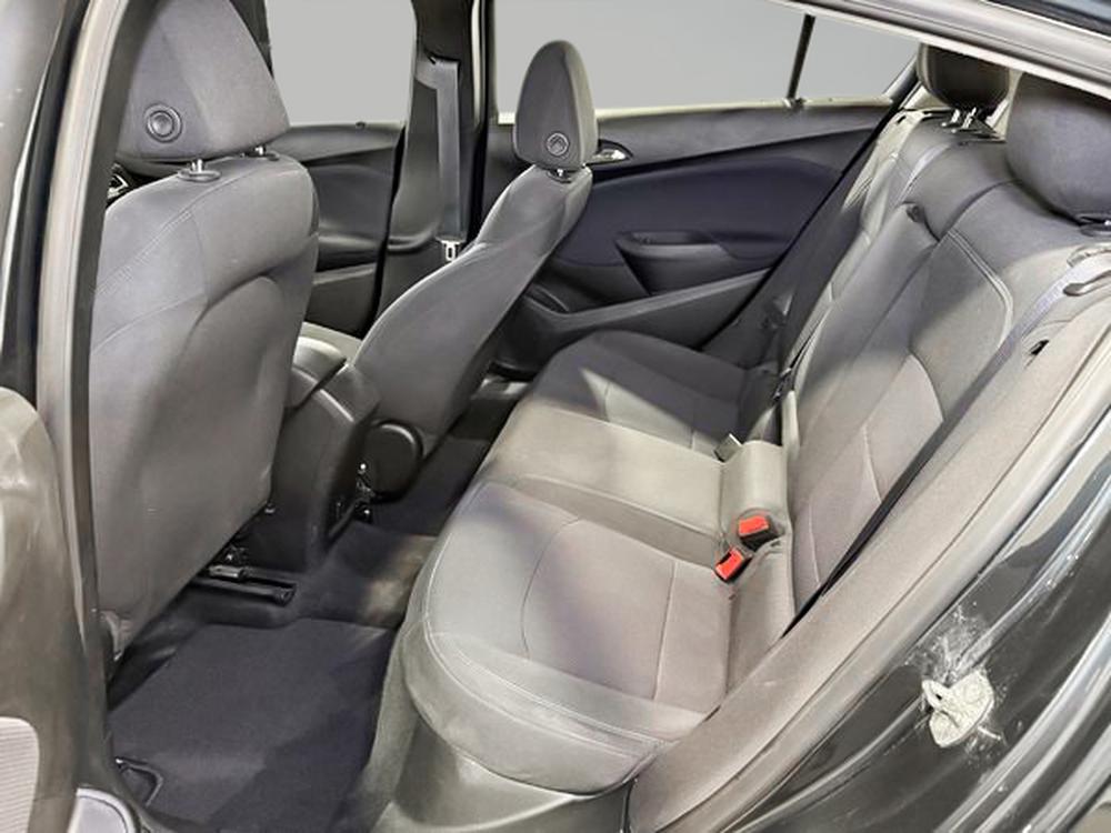 Chevrolet Cruze HATCHBACK LT TURBO 2018 d&rsquo;occasion à vendre - 31