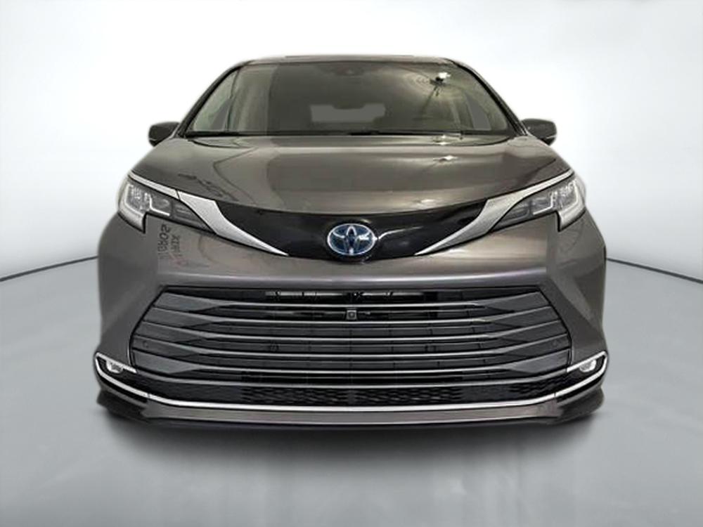 Toyota Sienna Hybrid Limited AWD / 7 passagers 2021 d&rsquo;occasion à vendre - 2