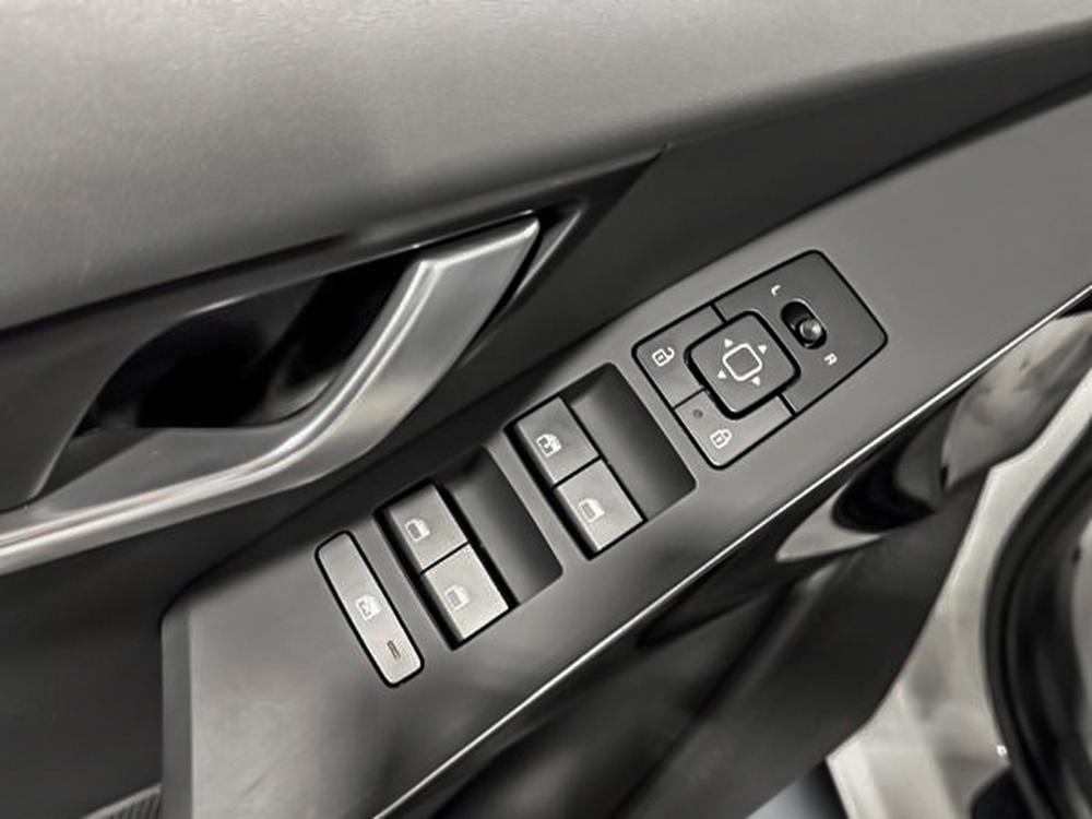 Kia Niro ex premium 2025 d&rsquo;occasion à vendre - 16