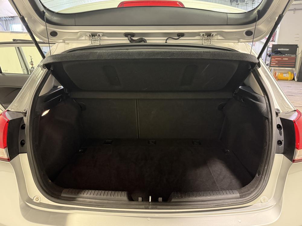 Kia Forte5 LX+ 2018 d&rsquo;occasion à vendre - 33