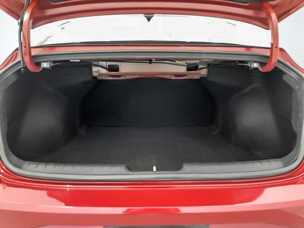 Hyundai Elantra Preferred 2022 d&rsquo;occasion à vendre - 29