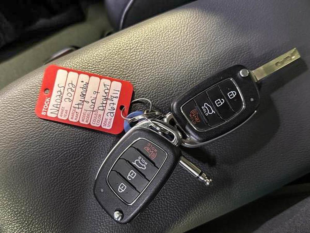 Hyundai Ioniq hybride Essential 2022 d&rsquo;occasion à vendre - 30