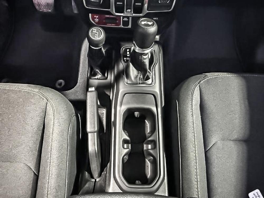 Jeep Wrangler WILLYS MODIFIÉ PAR LM4X4 2024 d&rsquo;occasion à vendre - 29