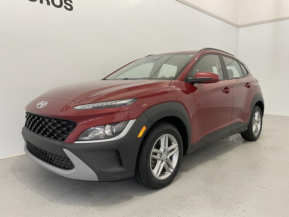 Hyundai Kona Essential AWD 2022 d&rsquo;occasion à vendre - 3