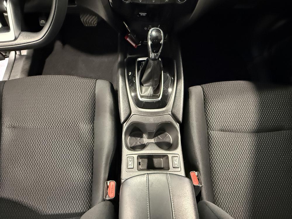 Nissan Qashqai S 2021 d&rsquo;occasion à vendre - 23