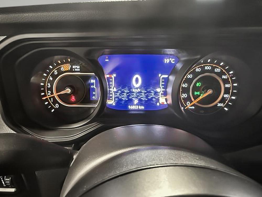 Jeep Wrangler WILLYS MODIFIÉ PAR LM4X4 2024 d&rsquo;occasion à vendre - 24