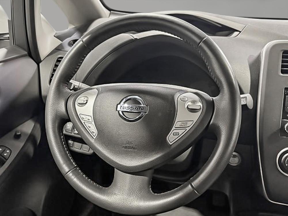 Nissan LEAF S 2017 d&rsquo;occasion à vendre - 17