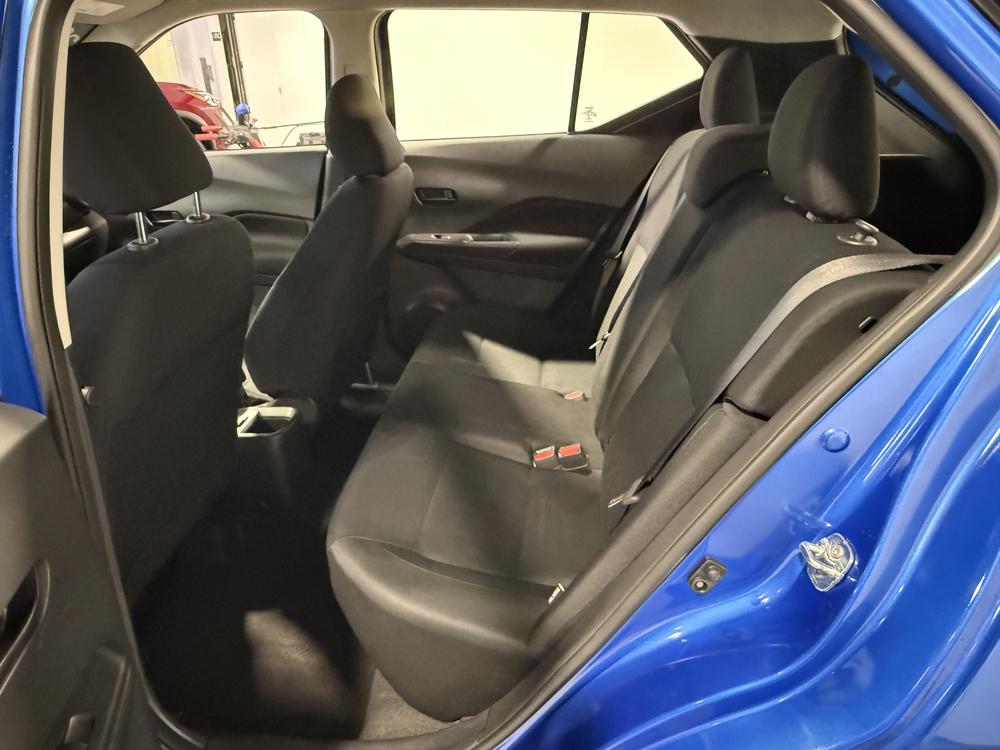 Nissan Kicks S 2023 d&rsquo;occasion à vendre - 29