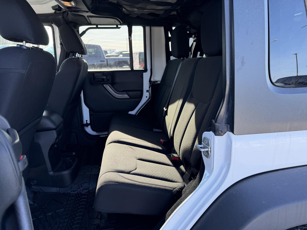 Jeep Wrangler JK Unlimited Willys 2018 d&rsquo;occasion à vendre - 23