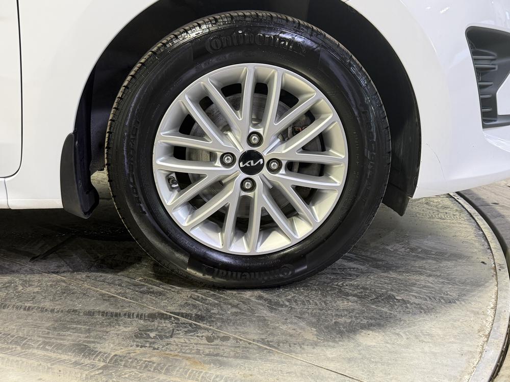 Kia Rio 5 portes LX PREMIUM 2023 d&rsquo;occasion à vendre - 13