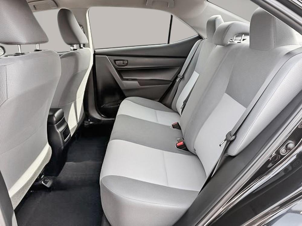 Toyota Corolla CE 2019 d&rsquo;occasion à vendre - 27