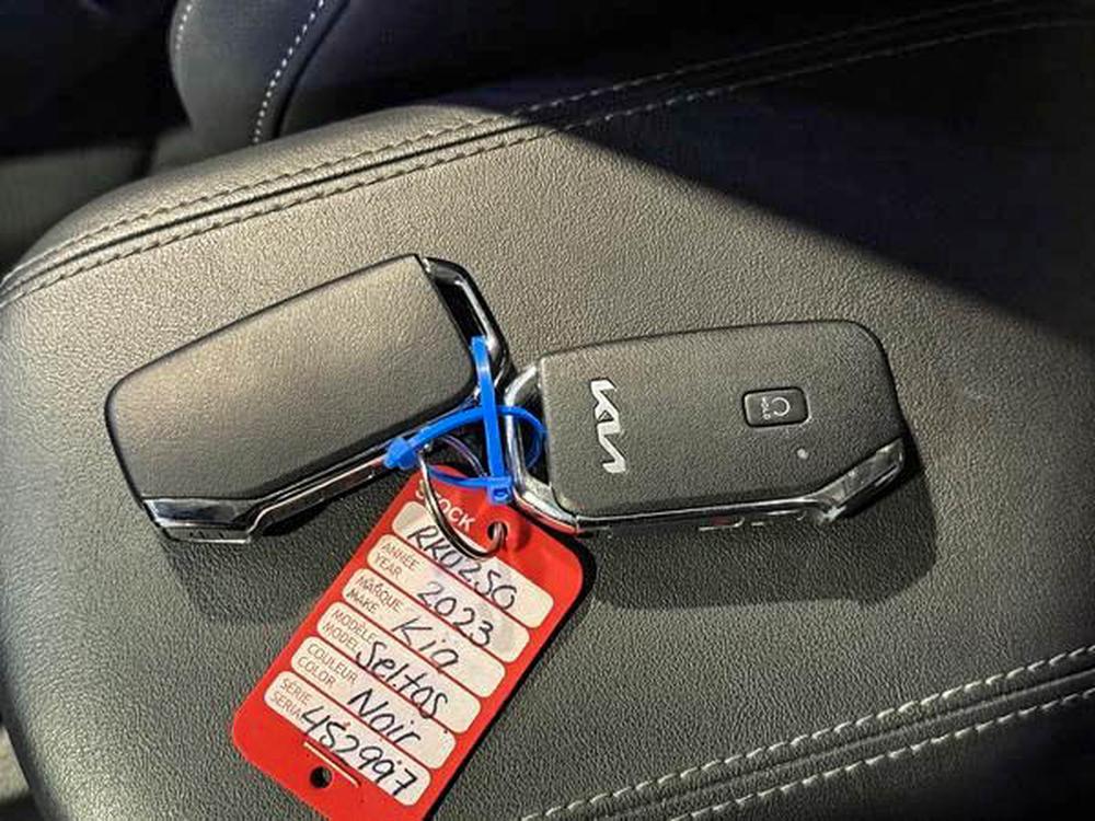 Kia Seltos EX 2023 d&rsquo;occasion à vendre - 37