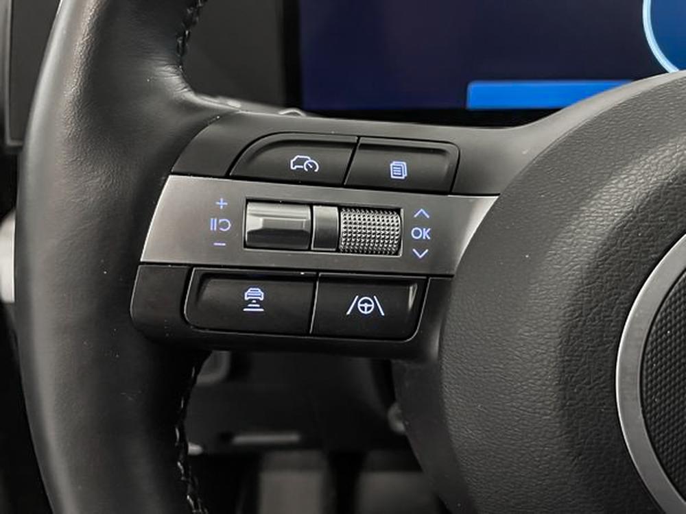 Hyundai Kona électrique Ultimate two tone / toit noir 2024 d&rsquo;occasion à vendre - 17