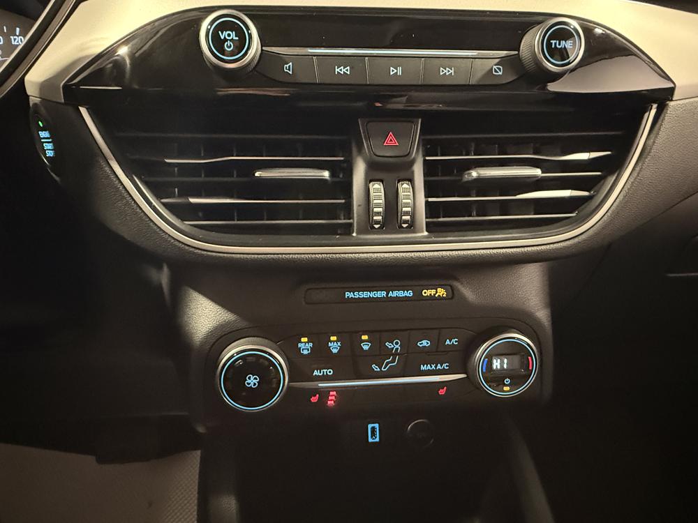 Ford Escape se 2020 d&rsquo;occasion à vendre - 26