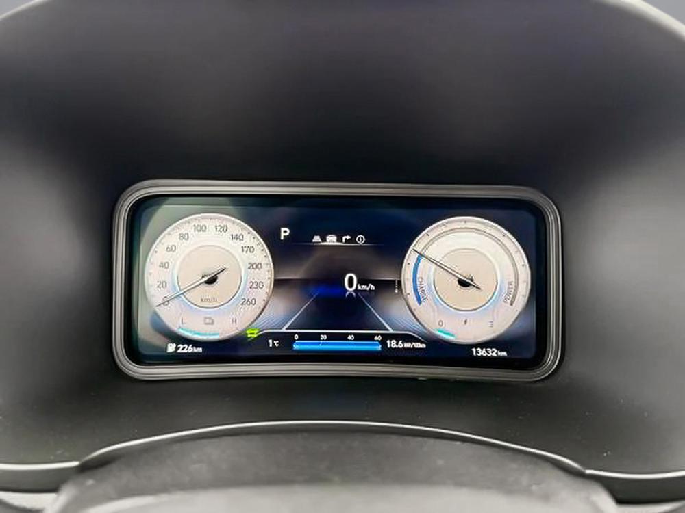 Hyundai Kona électrique PREFFERED W/TWO TONE 2023 d&rsquo;occasion à vendre - 24