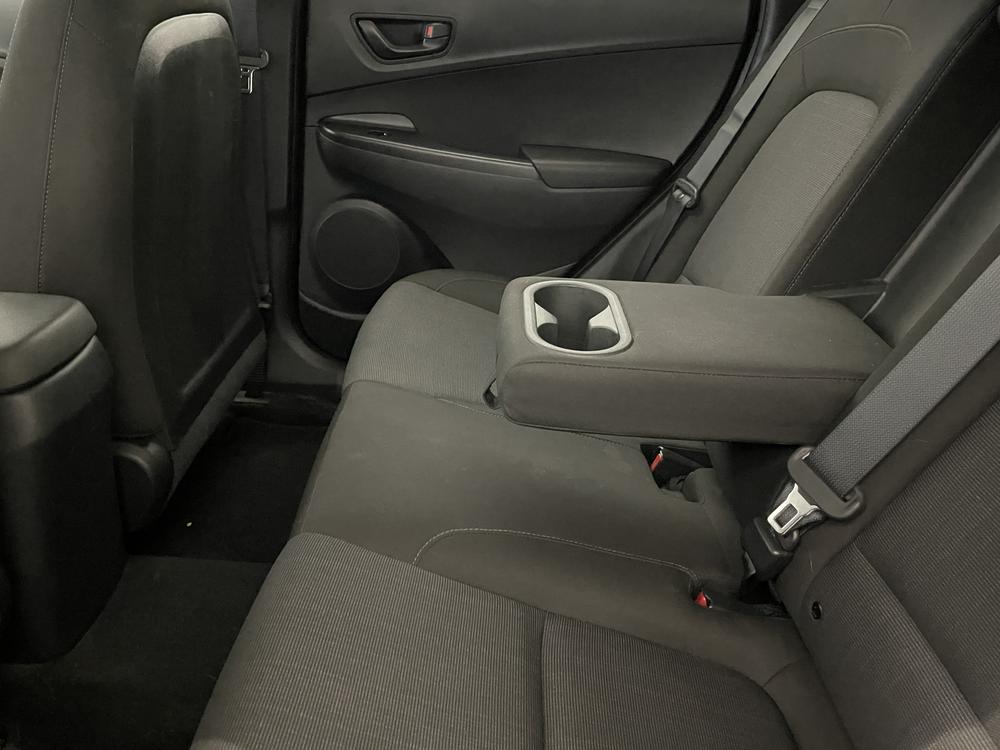 Hyundai Kona Essential AWD 2022 d&rsquo;occasion à vendre - 29