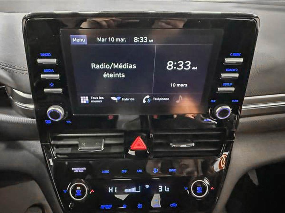 Hyundai Ioniq hybride Essential 2022 d&rsquo;occasion à vendre - 21