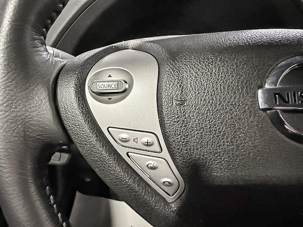 Nissan LEAF S 2017 d&rsquo;occasion à vendre - 18