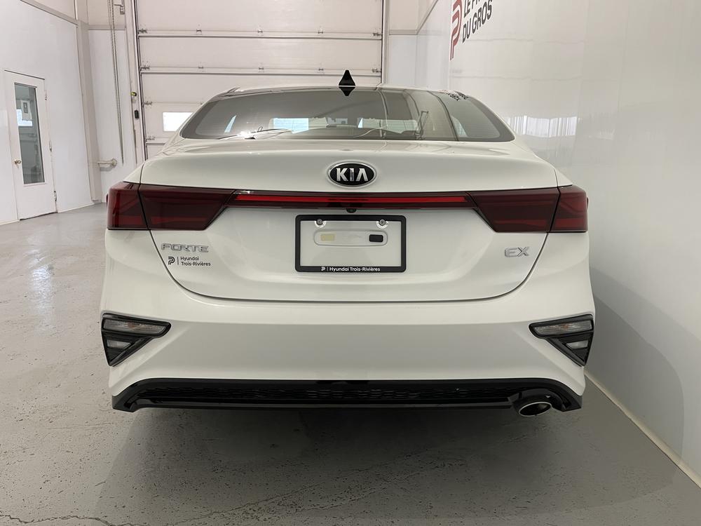 Kia Forte EX 2020 d&rsquo;occasion à vendre - 7