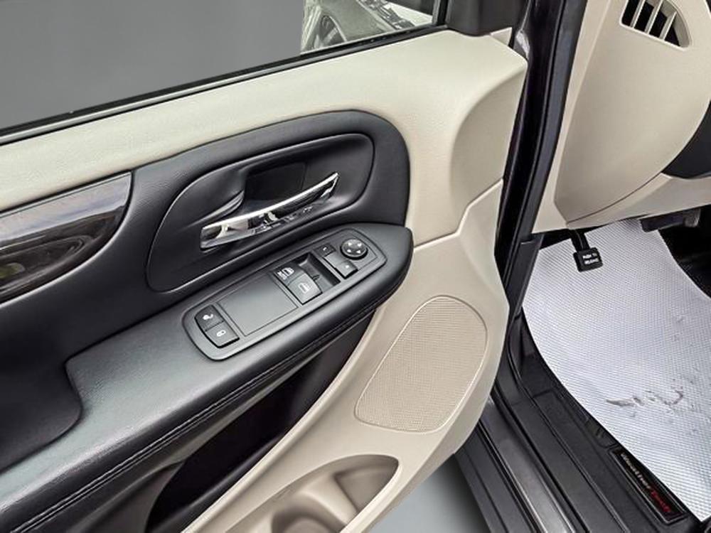 Dodge Grand Caravan SXT 2019 à vendre à Donnacona - 16