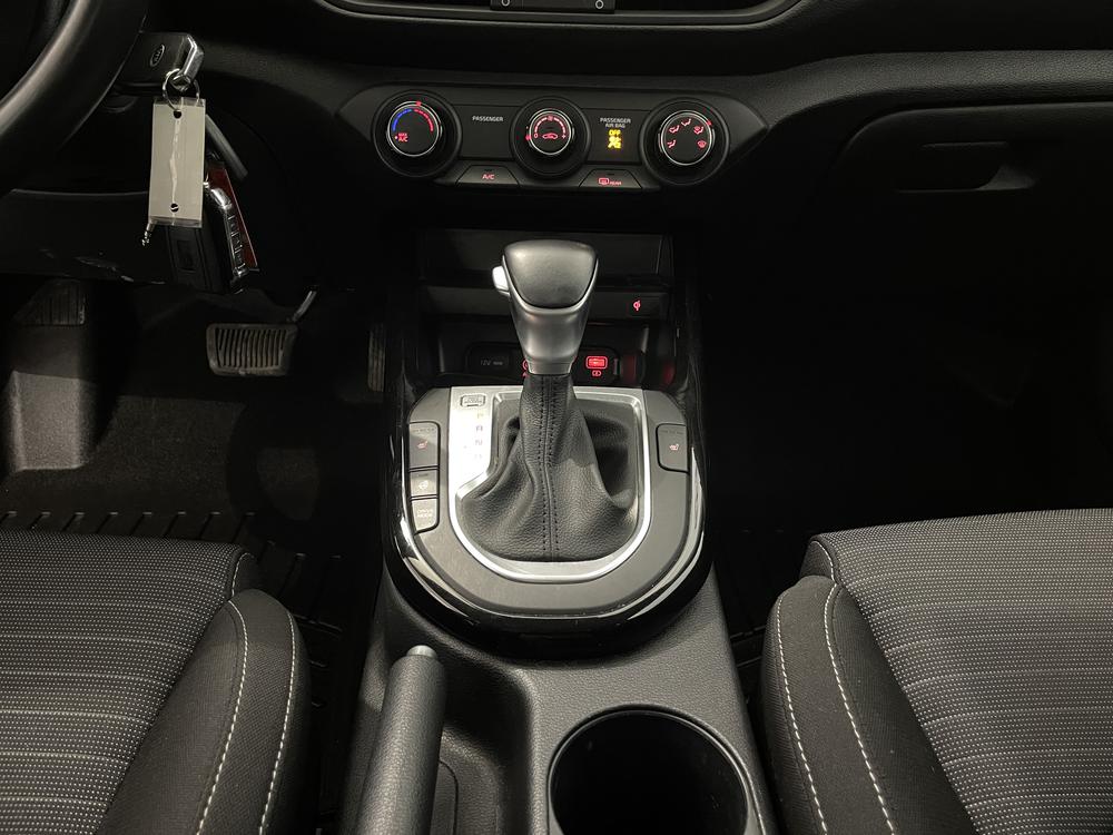 Kia Forte EX 2020 d&rsquo;occasion à vendre - 27