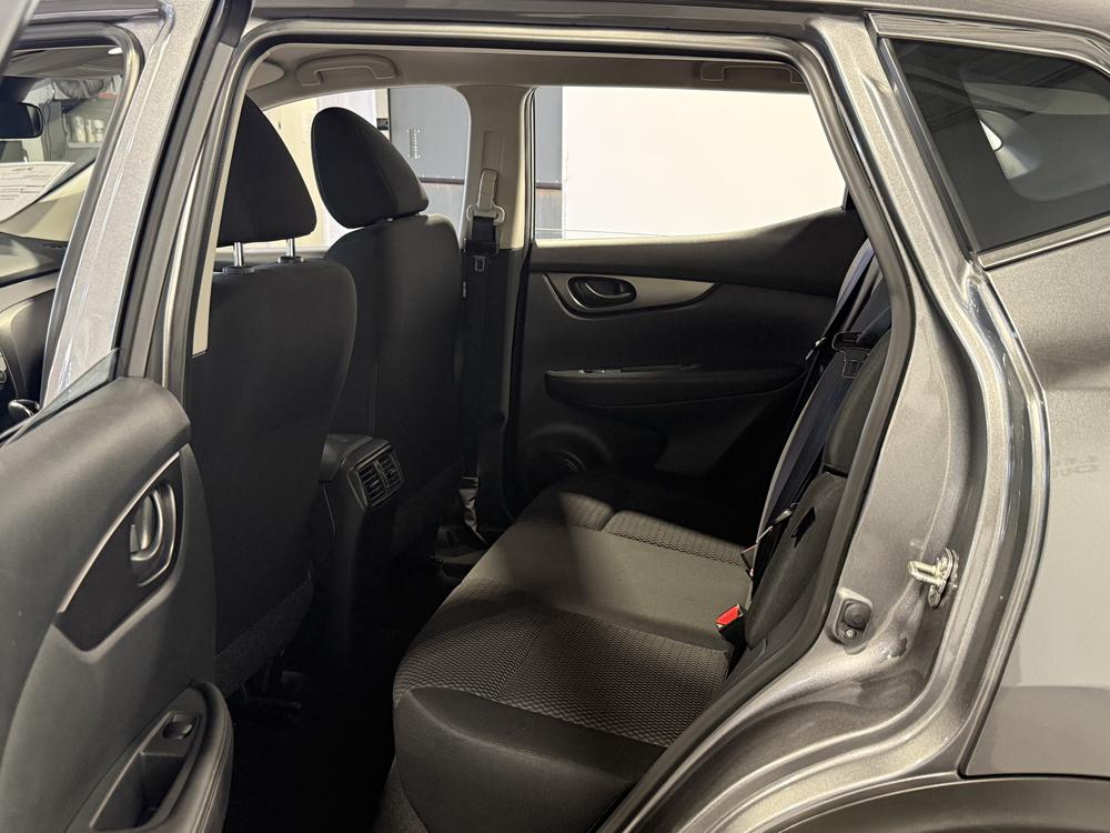 Nissan Qashqai S 2021 d&rsquo;occasion à vendre - 27