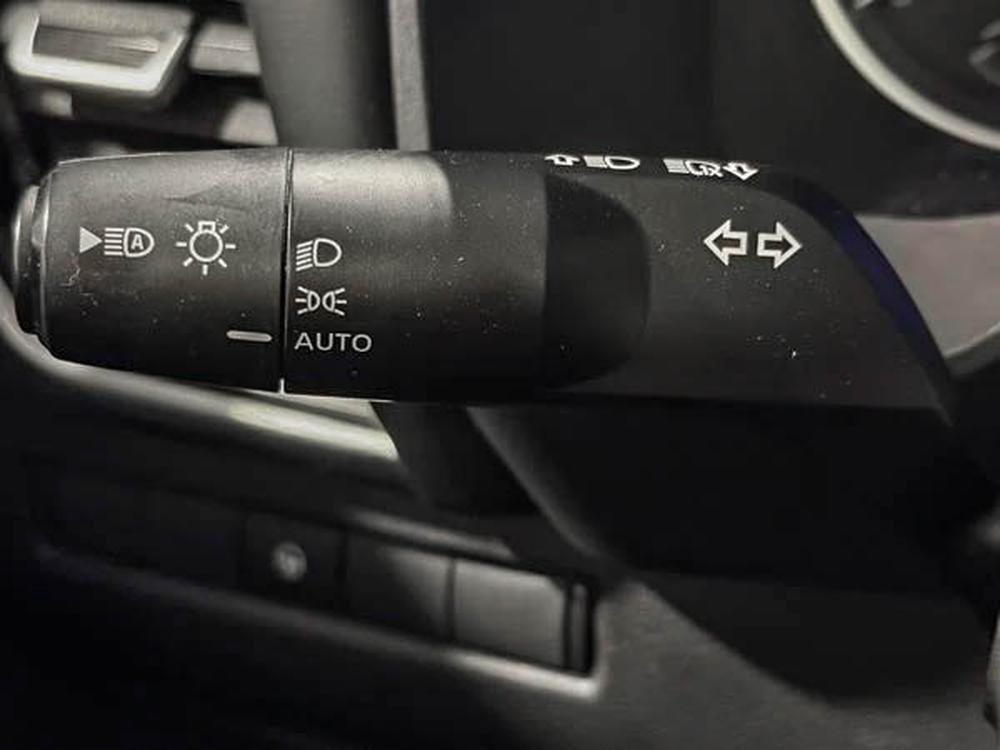 Nissan Rogue SV 2021 d&rsquo;occasion à vendre - 22