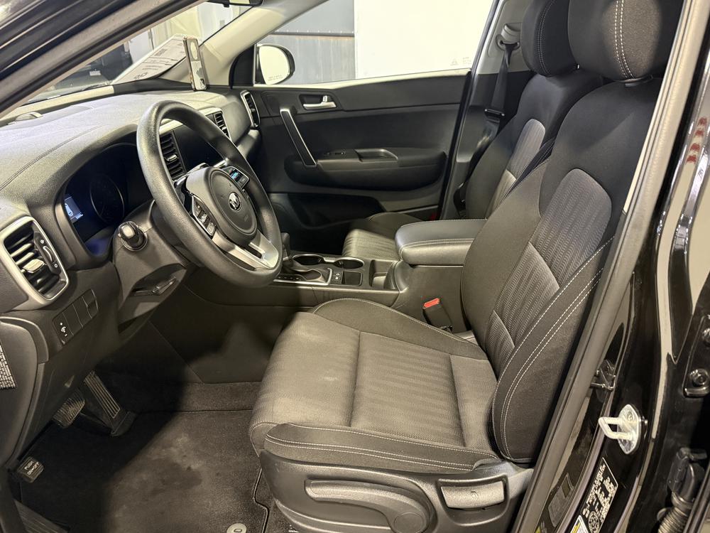 Kia Sportage LX 2020 d&rsquo;occasion à vendre - 16