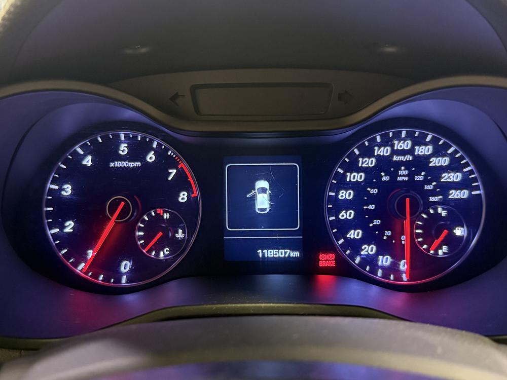 Hyundai Veloster Turbo 2016 d&rsquo;occasion à vendre - 24