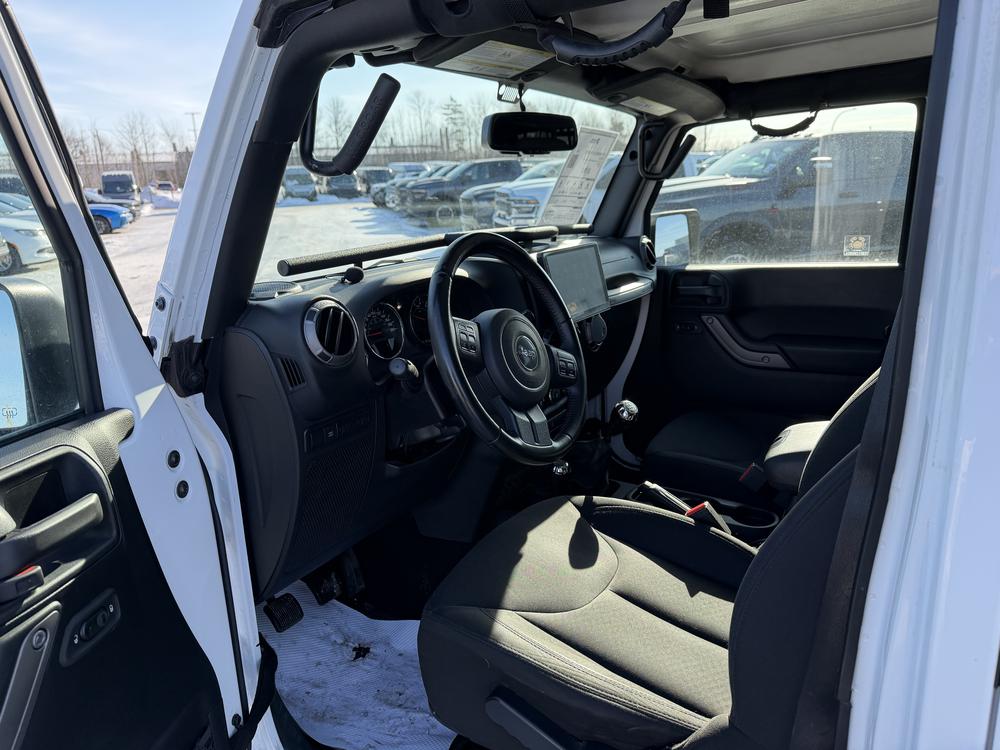 Jeep Wrangler JK Unlimited Willys 2018 d&rsquo;occasion à vendre - 11