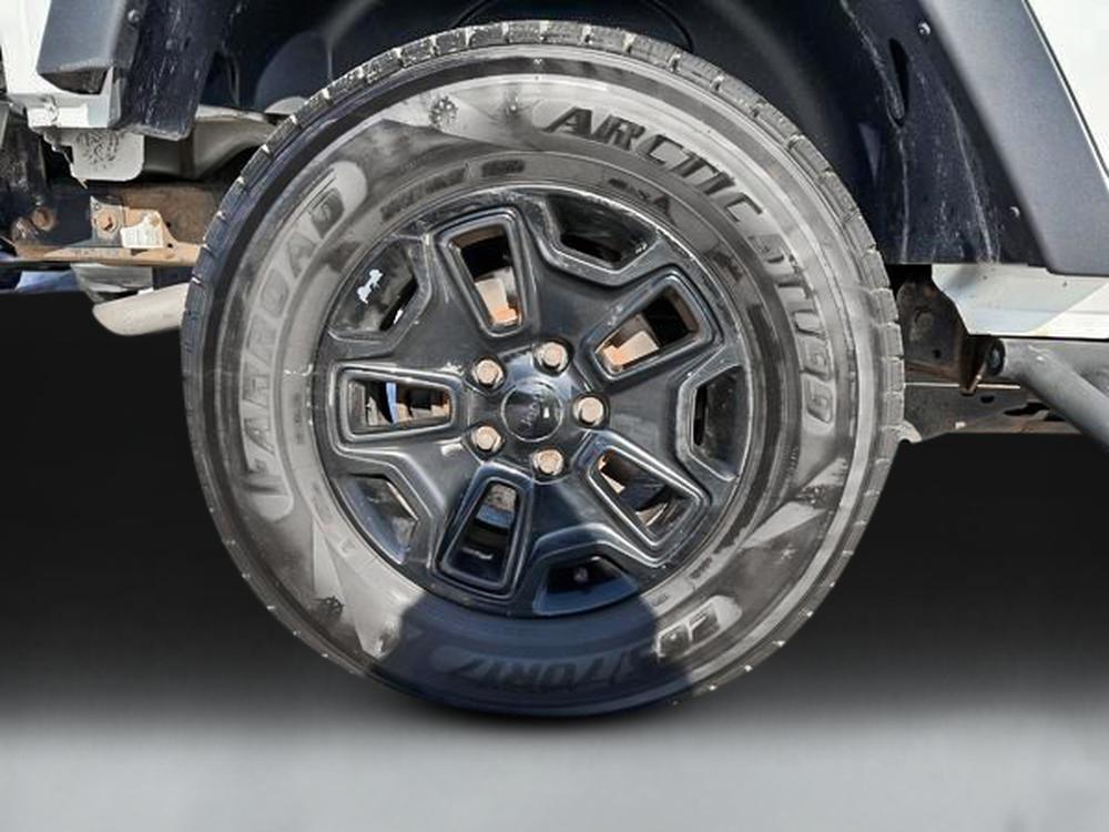 Jeep Wrangler JK Unlimited Willys 2018 d&rsquo;occasion à vendre - 13