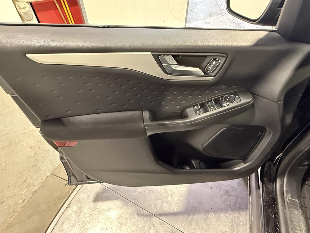 Ford Escape se 2020 d&rsquo;occasion à vendre - 12