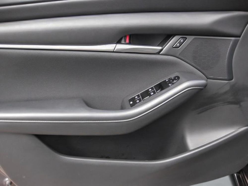 Mazda Mazda3 Sport GX 2023 d&rsquo;occasion à vendre - 9