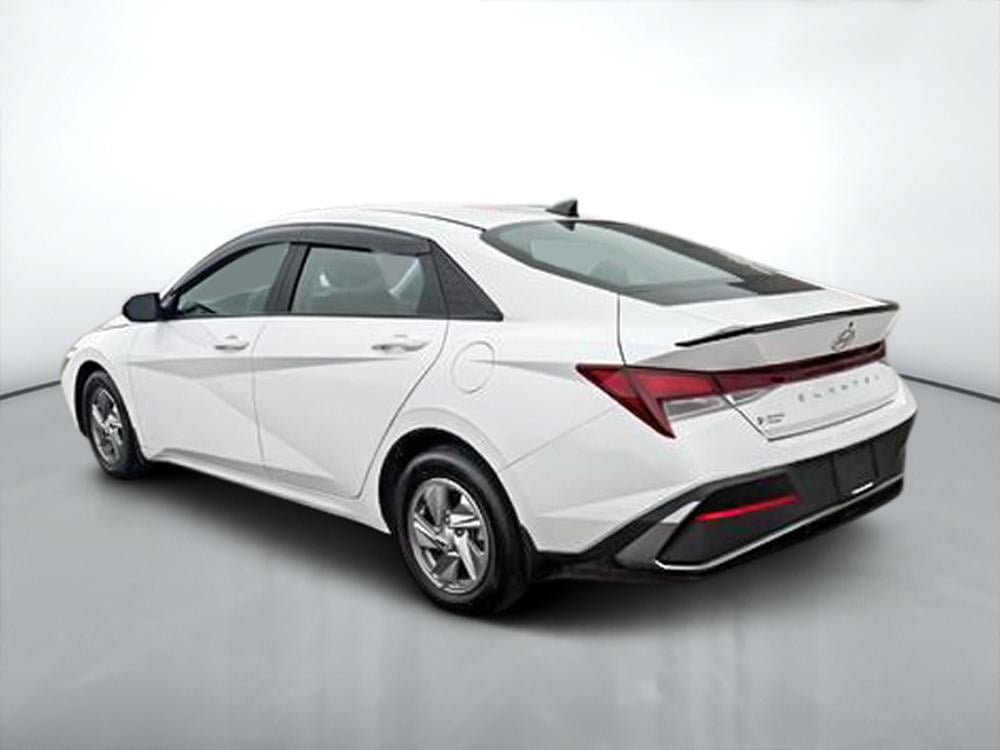 Hyundai Elantra ESSENTIAL 2024 d&rsquo;occasion à vendre - 6