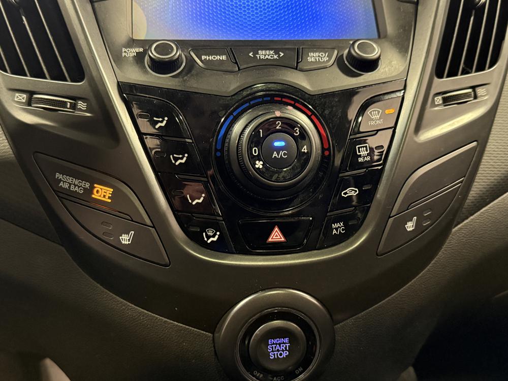 Hyundai Veloster Turbo 2016 d&rsquo;occasion à vendre - 28