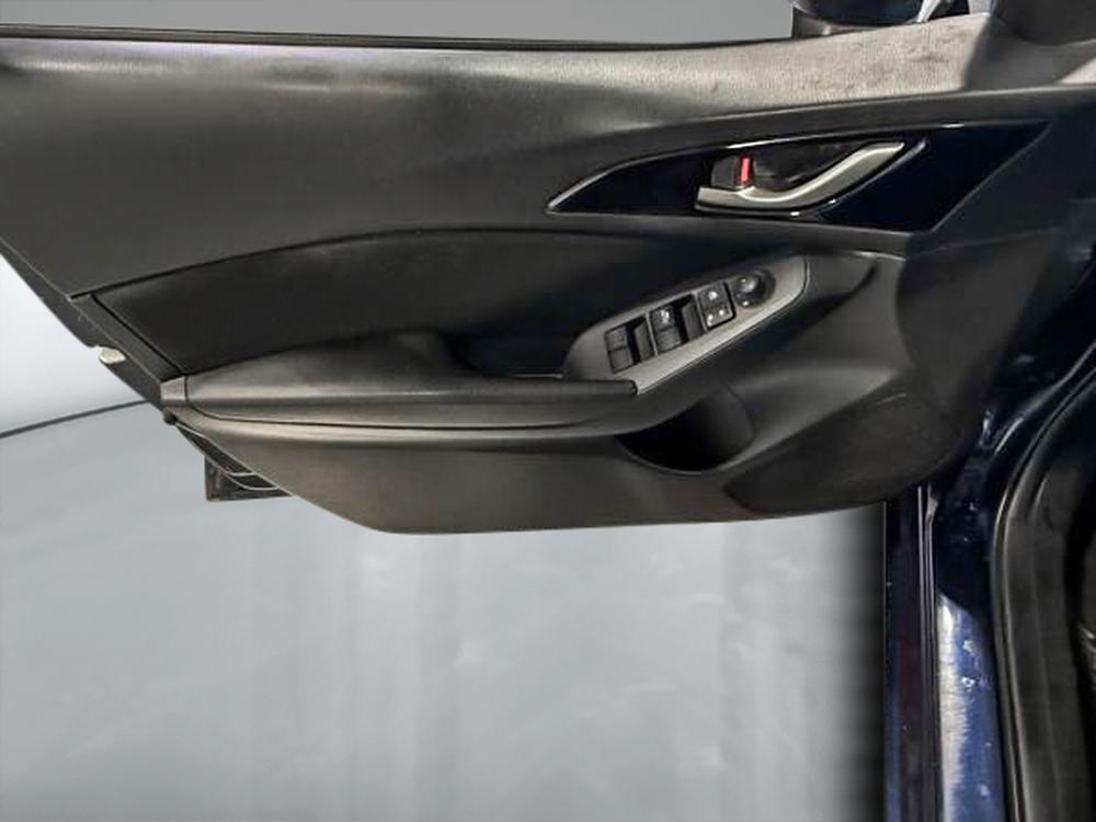 Mazda Mazda3 GX W/AC 2015 d&rsquo;occasion à vendre - 13