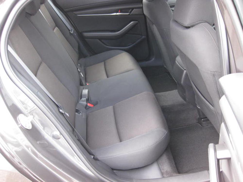 Mazda Mazda3 Sport GX 2023 d&rsquo;occasion à vendre - 27