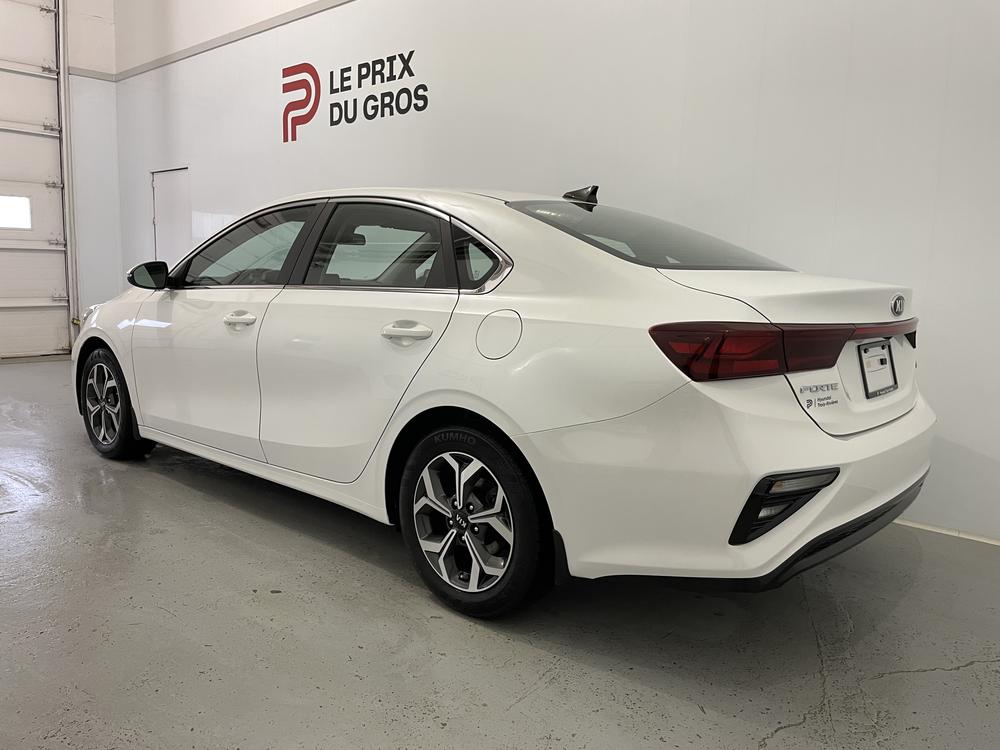 Kia Forte EX 2020 d&rsquo;occasion à vendre - 6