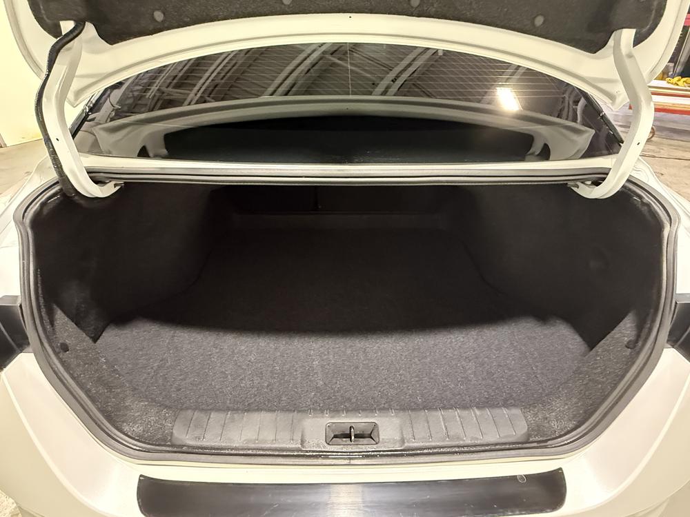 Nissan Sentra SR 2021 d&rsquo;occasion à vendre - 29